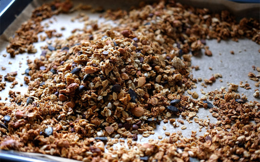 Rețetă delicioasă de Granola de casă pentru un mic dejun sănătos